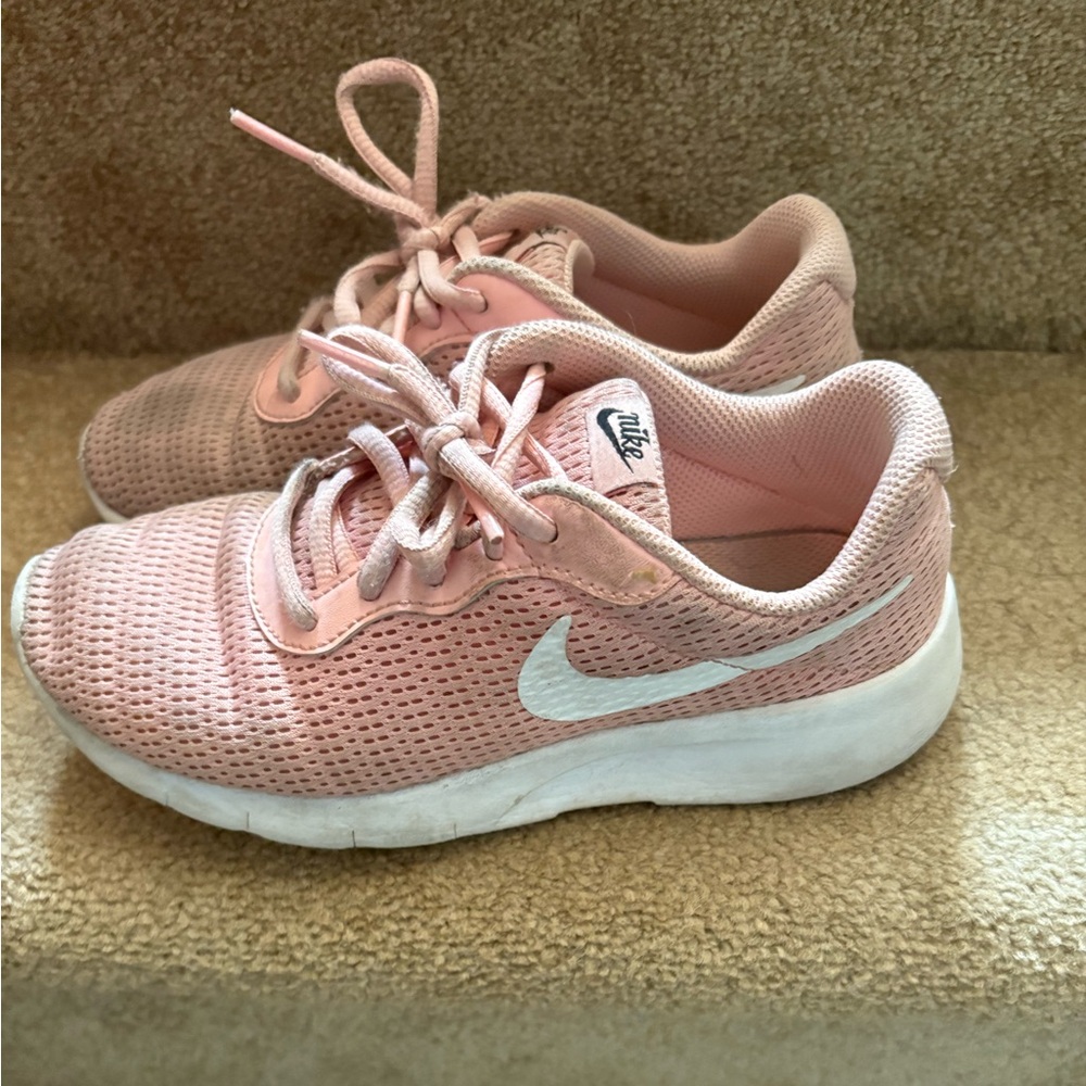 Nike Pink and White Sneakers Lightweight Mesh Design